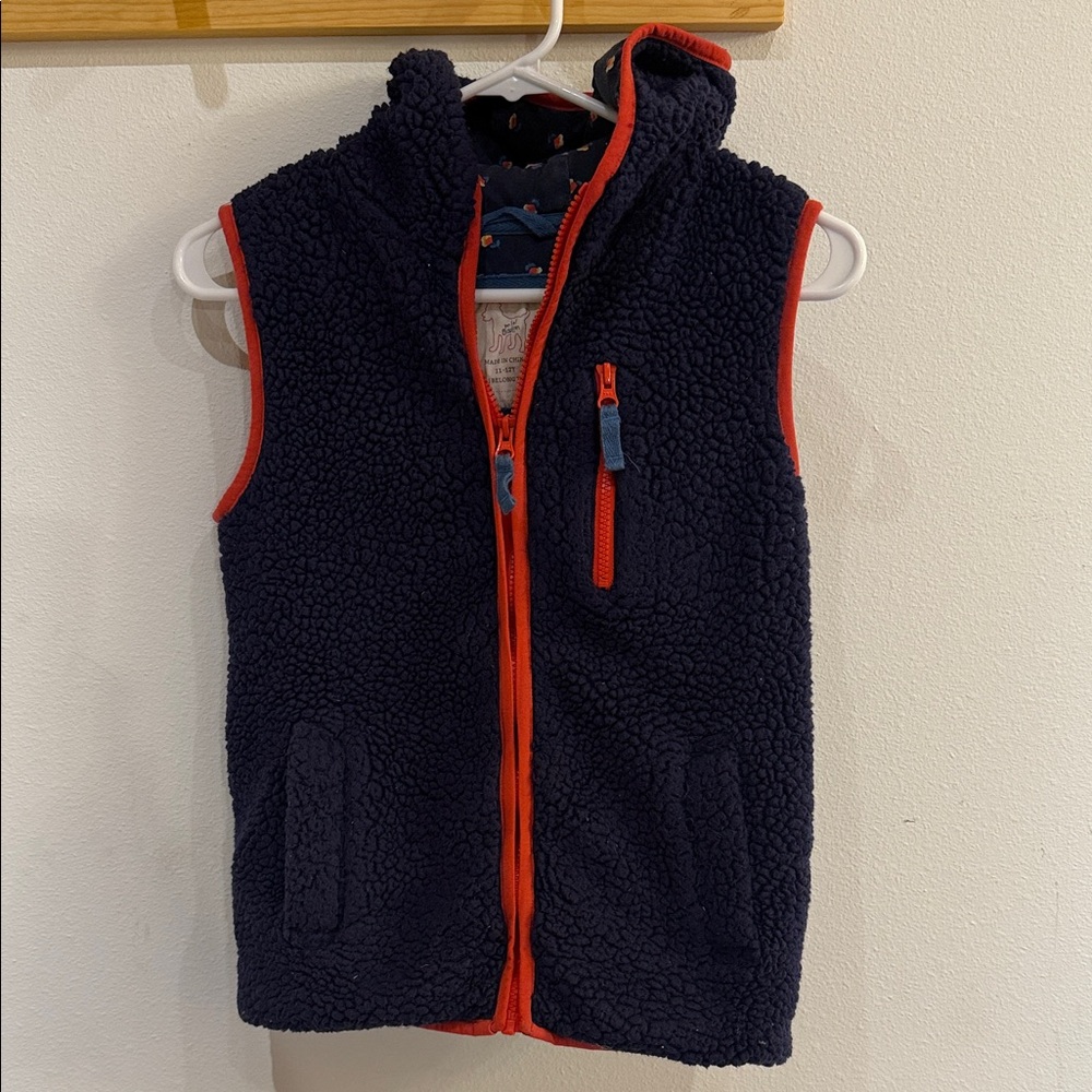 Mini Boden Fleece Vest in Navy with Red Accents